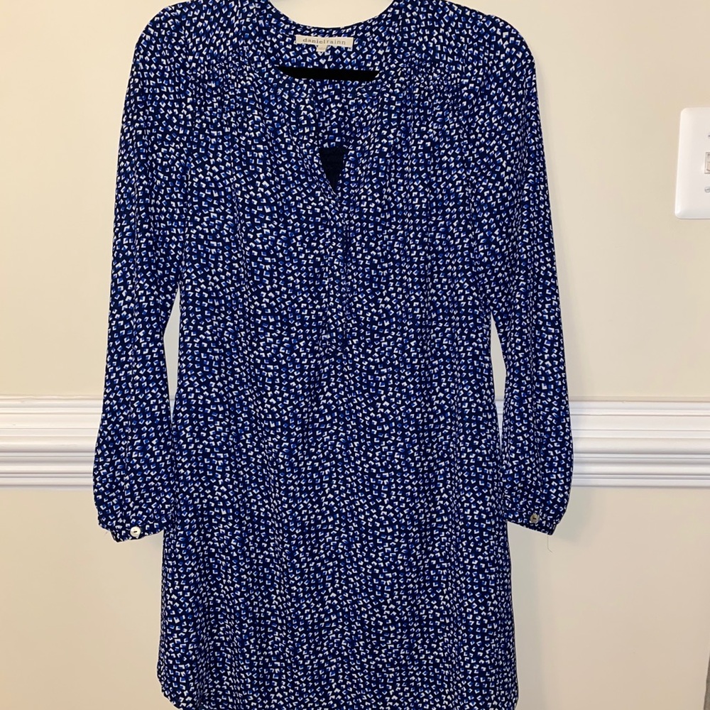 NWOT Daniel Rainn Blue Print Dress